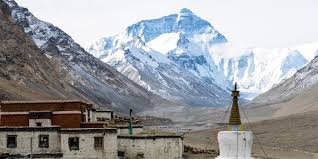 HighCampAdv's tweet photo. Everest Advanced Base Camp Outline Itinerary:

Day 1 Kathmandu (1,350m) – Lhasa (3,650m) or Arrival in Lhasa from China. 
Day 2 Full Day Sightseeing Tour In Lhasa, such as Potala Palace......
https://t.co/LCwZtvsPL7 https://t.co/0yoR09TlDT