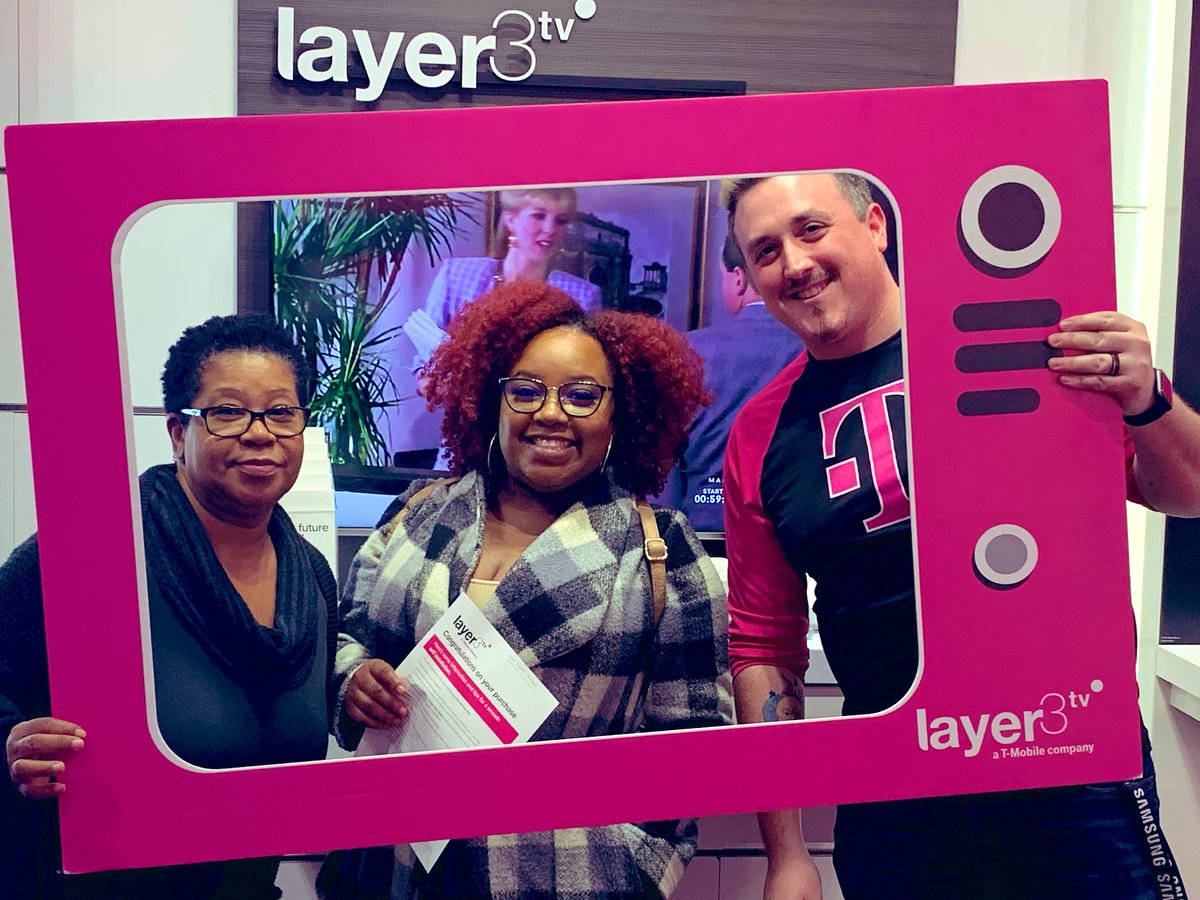 J_Bernstein91's tweet photo. When the customers love their new service and want their cable to be just as easy... they make the switch! #nohiddenfees #feesbegone #tvthursday #layer3 #tmobile #magentafam https://t.co/blrZKC69pn