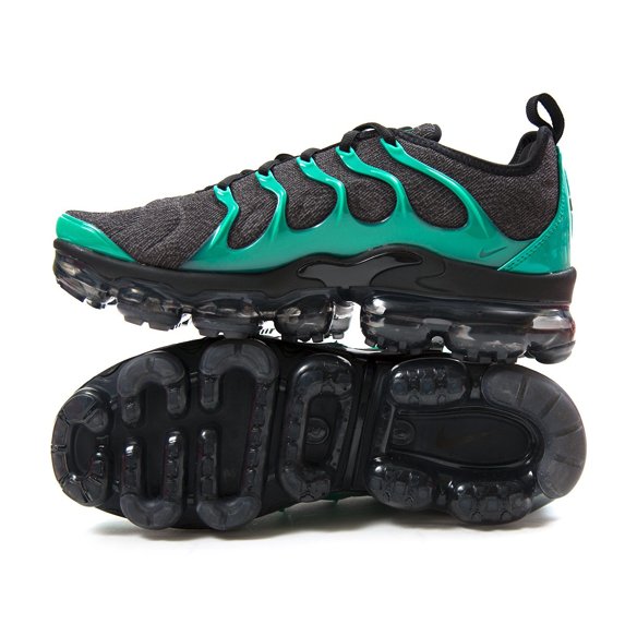 air vapormax plus black clear emerald