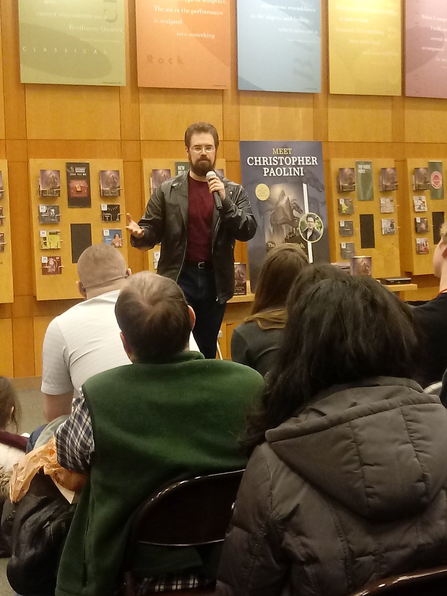 TMBS_kaoz's tweet image. Twitter has not enough characters to describe how wonderful was this evening!! Thanks @paolini for the amazing time!! Waiting your 5th more than and update from my favorite fics!! Now I can read official #inheritanceSaga material with #ForkWitchWorm ! #improvingElvish too!