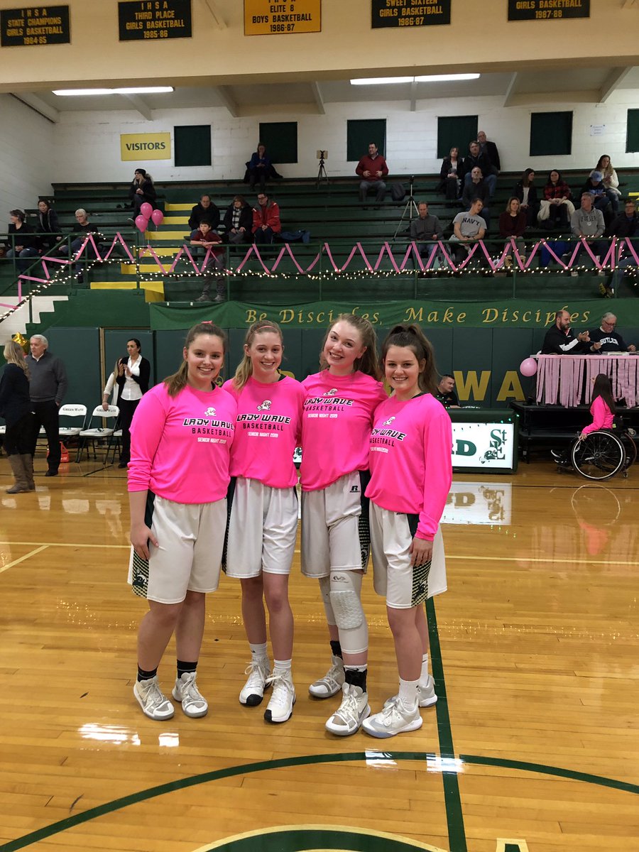 st_edward_edge's tweet photo. Senior night! https://t.co/FuPiT6BUPk
