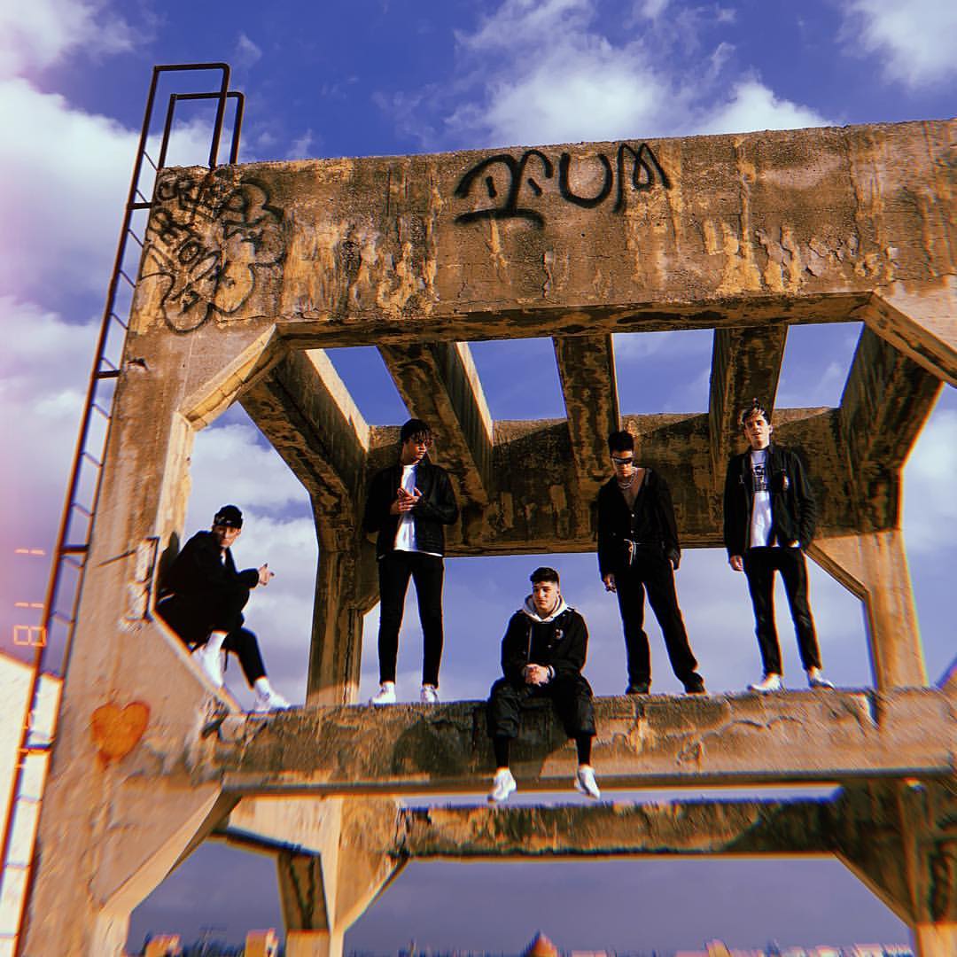 Beanz_Brazil's tweet photo. CARALH*** TÃO QUERENDO ME MATA ANTES DA HORA. 😲😍❤

@nickmara via Instagram.

#BLiNDandGRiND #BLiNDBEANZ #prettymuch #BeanzBrazil https://t.co/DuFEvyNRIv