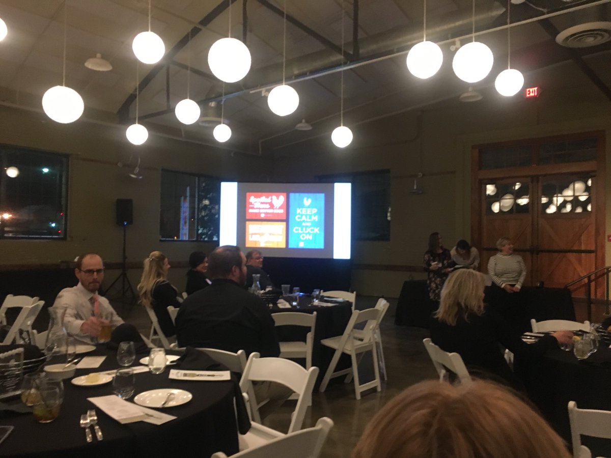 JoleanOlson's tweet image. Having a blast ⁦@officialNAMA⁩ Region IV award celebration. #agriculture #marketing