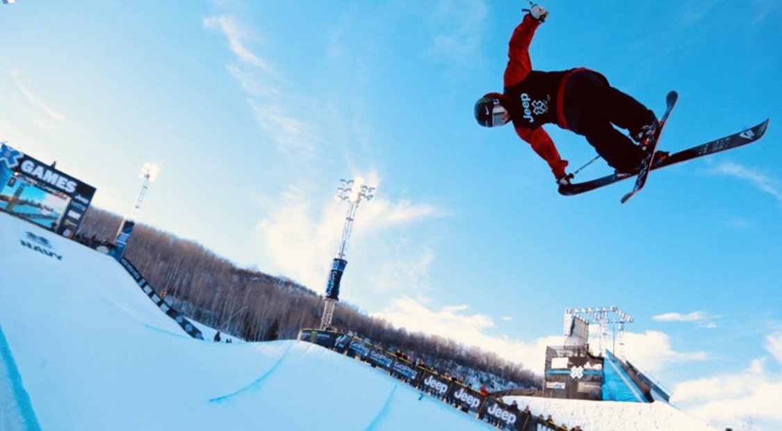 📷 #Winter is in full swing in the #CentennialState.
The annual action sports Super Bowl - the #XGames - returns to #Aspen’s #ButtermilkMountain with spectacular competitions that are #free to attend.
👉 ow.ly/bSY130nrwBm
[Pic by Alexander Kirk]