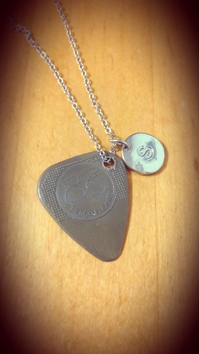 Jamie Lynn Bowie 💙🇺🇸☮️🎶⚡🤘 tweet media