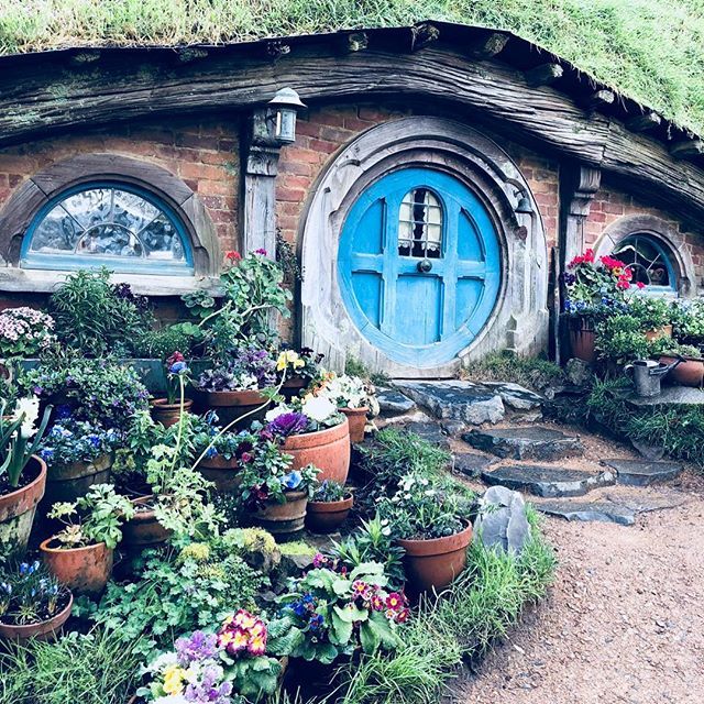 GoWanderGuide's tweet photo. Take me back to Hobbiton -
-
-
#travel #travelblogger #travelvideo #travelarchitecture #dailyinspiration #decorworks #architecture #globetrotter #architecturedaily #takemeback #globewanderer 
#newzealand #matamata #hobbiton https://t.co/9rUCveA9Qy https://t.co/ijt21aG54Z