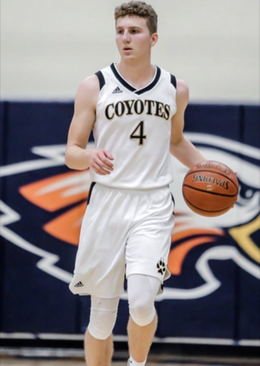 EVERYBODY COME OUT TOMORROW NIGHT AT 7:30PM AS BOYS BASKETBALL TAKES ON TO 🐺❌❇️ WE NEED A HUGE STUDENT SECTION!!! ITS A BLACKOUT SO WEAR BLACK!#chouse #packcity #maxhoopz #pinkpanther