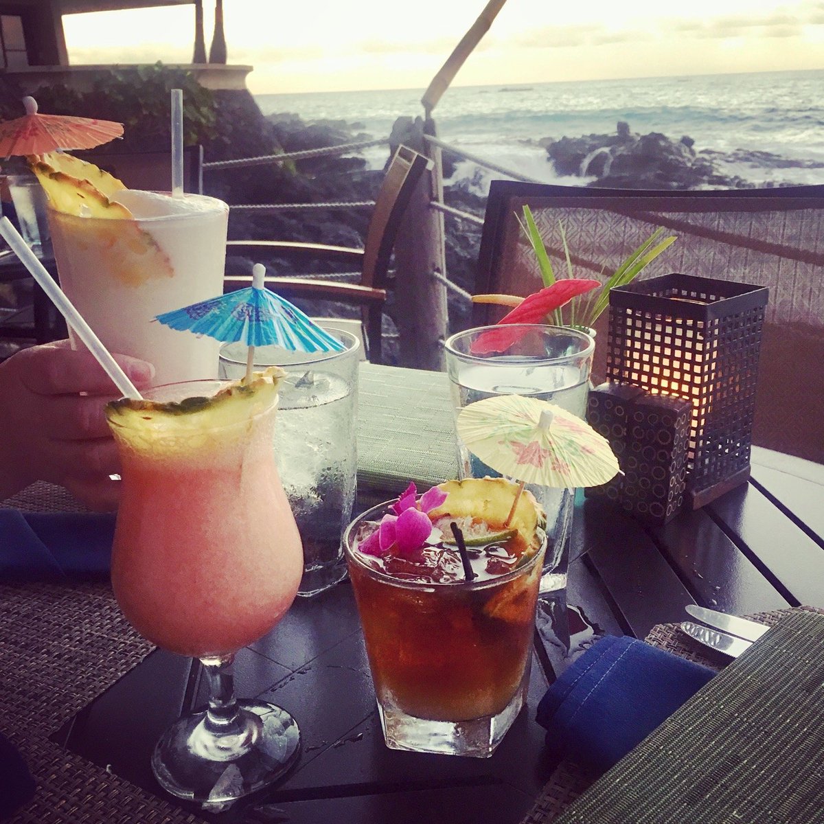 Heidi Miller (@heidimiller) on Twitter photo Aloha, Hawaii! (@ Huggo's On The Rocks - <a href="/huggosontherock/">Huggo's on the Rocks</a> in Kailua Kona, HI) swarmapp.com/c/eIAf49P3F6V Aloha, Hawaii! (@ Huggo's On The Rocks - <a href="/huggosontherock/">Huggo's on the Rocks</a> in Kailua Kona, HI) swarmapp.com/c/eIAf49P3F6V