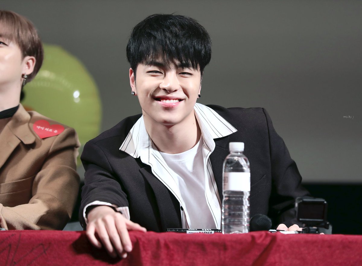 I just wanna look at his smiling face 24/7.  #JUNHOE  #JUNE  #iKON  #구준회  #준회  #아이콘  #ジュネ