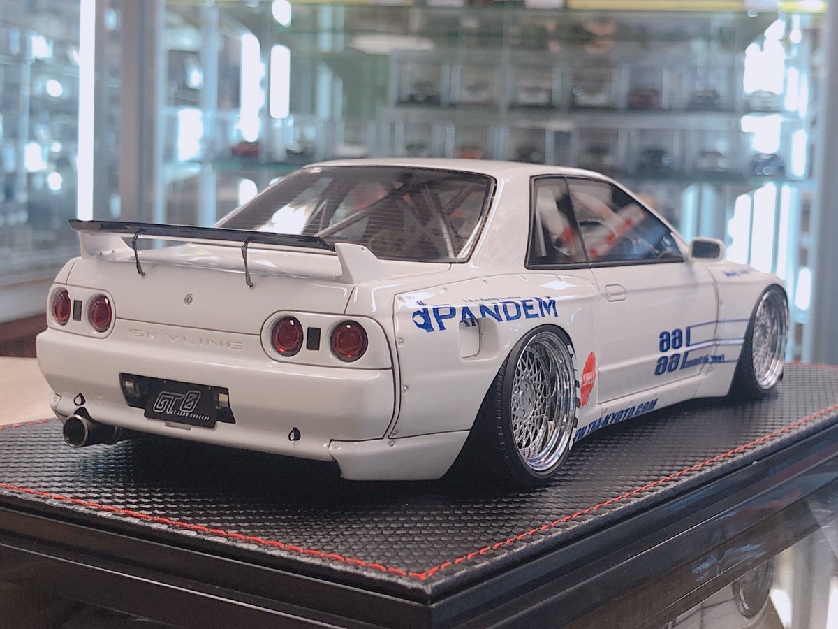 イグニッションモデルの新商品、 1/18スケール パンデム GT-R BNR32 が