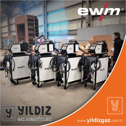 YldzGaz's tweet photo. Türkiye’nin geri dönüşüm makineleri üretimi yapan önemli sanayi kuruluşlarından bir tanesinin daha EWM kalitesine yatırım yapma kararlarından dolayı tebrik ediyoruz. #ewmphoenix #ewm #ewmag #ewm_welding #ewmwelding #weldingmachine #welding #kaynak #kaynakmakinesi #yıldızgaz https://t.co/IN3JBKA5eA