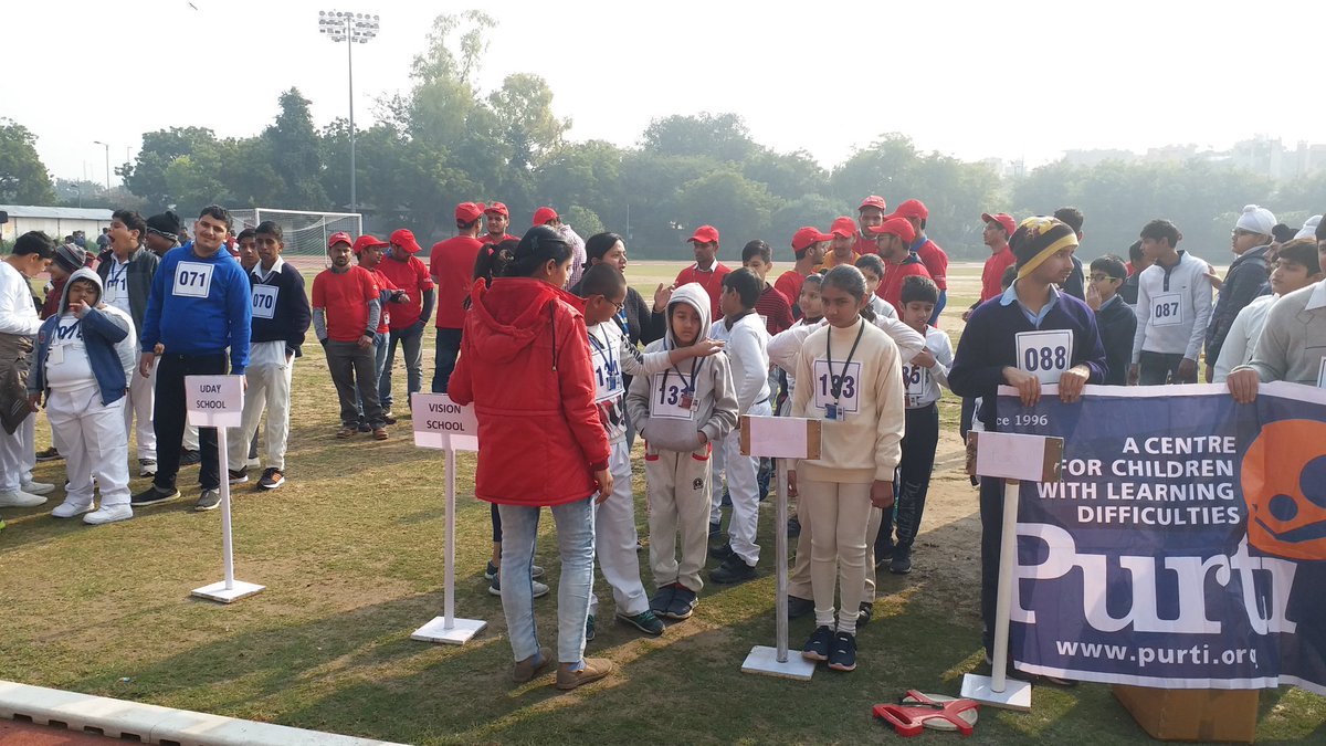 jagdishmitra's tweet photo. More than 1000 children coming together to support each other ..and win together @techmahindracsr #kheloindia https://t.co/ssH4BVuWb1