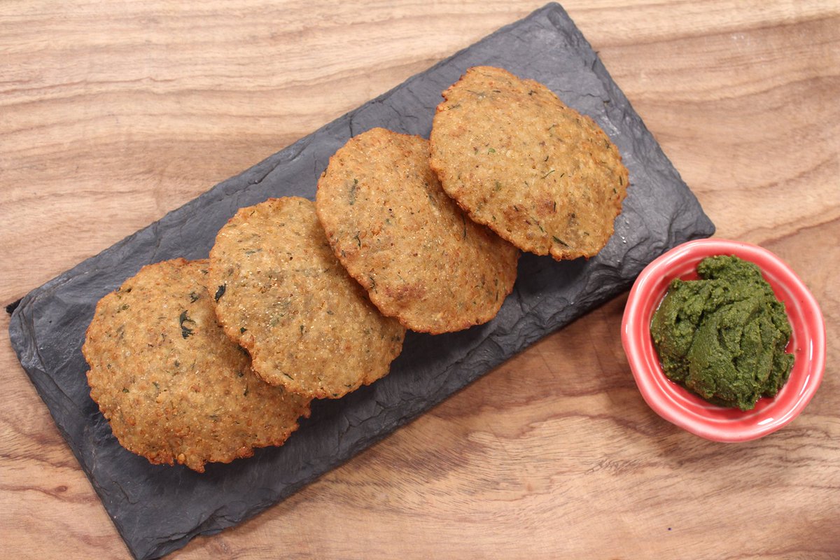 SanjeevKapoor's tweet photo. Bedmi Puri - These spicy puris are a famous breakfast staple in UP.
Recipe Link: https://t.co/6YACE7ifu4
#BreadInIndia https://t.co/WYKyXTYAz5