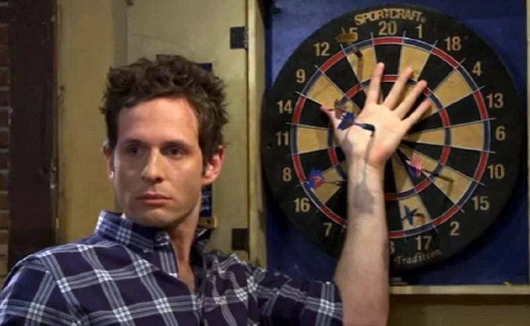 zerosugapepsi's tweet photo. Dennis Reynolds is ted bundy: a thread https://t.co/8QFuInXziv