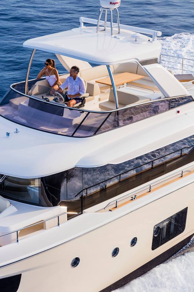 AbsoluteYachtHK's tweet image. Every landscape will be remembered aboard the Absolute #Navetta52! Its flybridge is the ideal place to admire the horizon.
#AbsoluteYachts #ReachingForTheAbsolute #WeMakeItAbsolute
