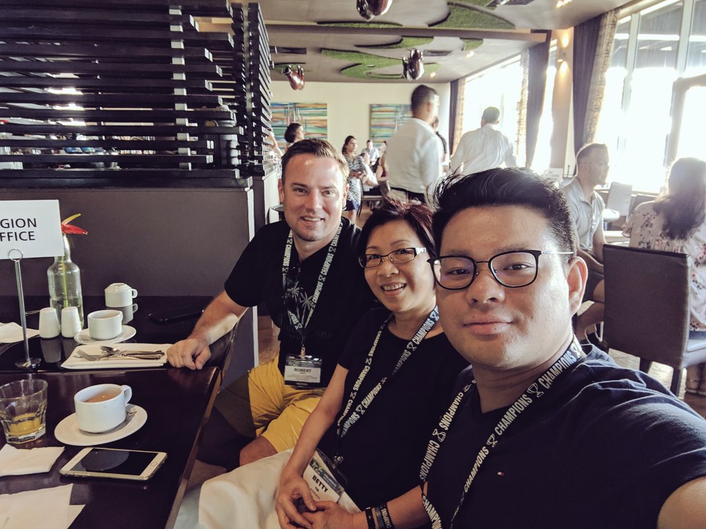 Andy_py_Wai's tweet photo. Thank you everyone for all your support through F'2018! What a year to remember! @RobertC_TD @1RyanPhillips https://t.co/uxp33e7mjx