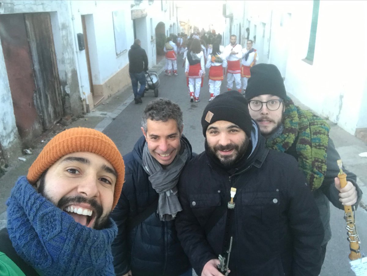 Bon dia des de Ribes! Avui es Sant Pau!!! #pentacontents #devolta #bastoners