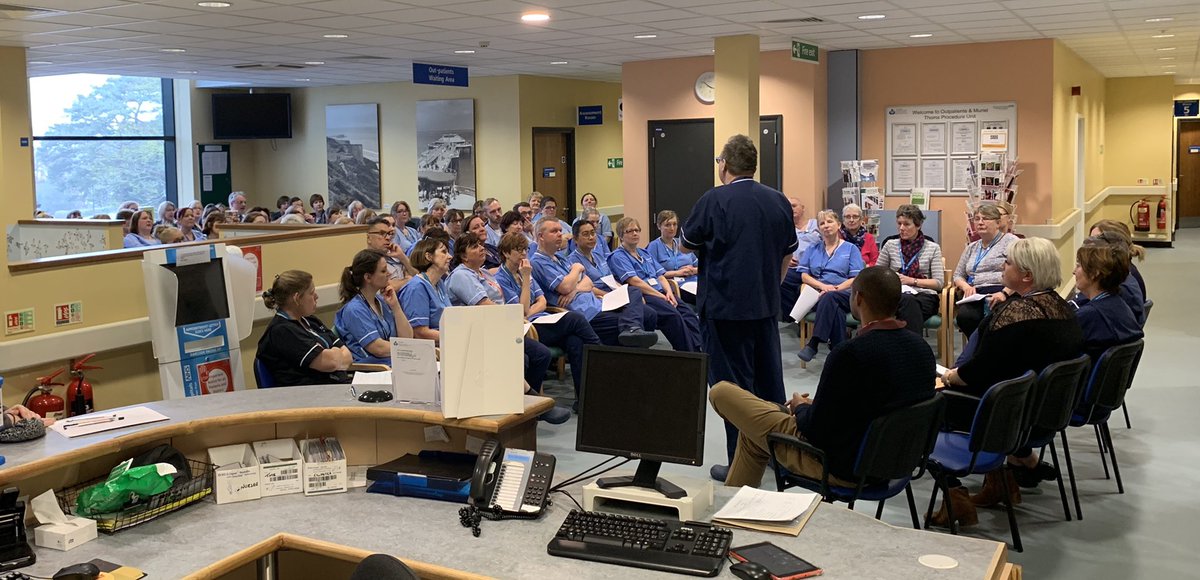 Schwartz round time at Cromer! <a href="/BlencowePaul/">Paul Blencowe</a> giving the room his story. <a href="/hilarywinch/">Hilary Winch 💙</a> <a href="/bigdaddom/">#hellomynameis Dom</a> <a href="/LizYaxley5/">Liz Yaxley</a>