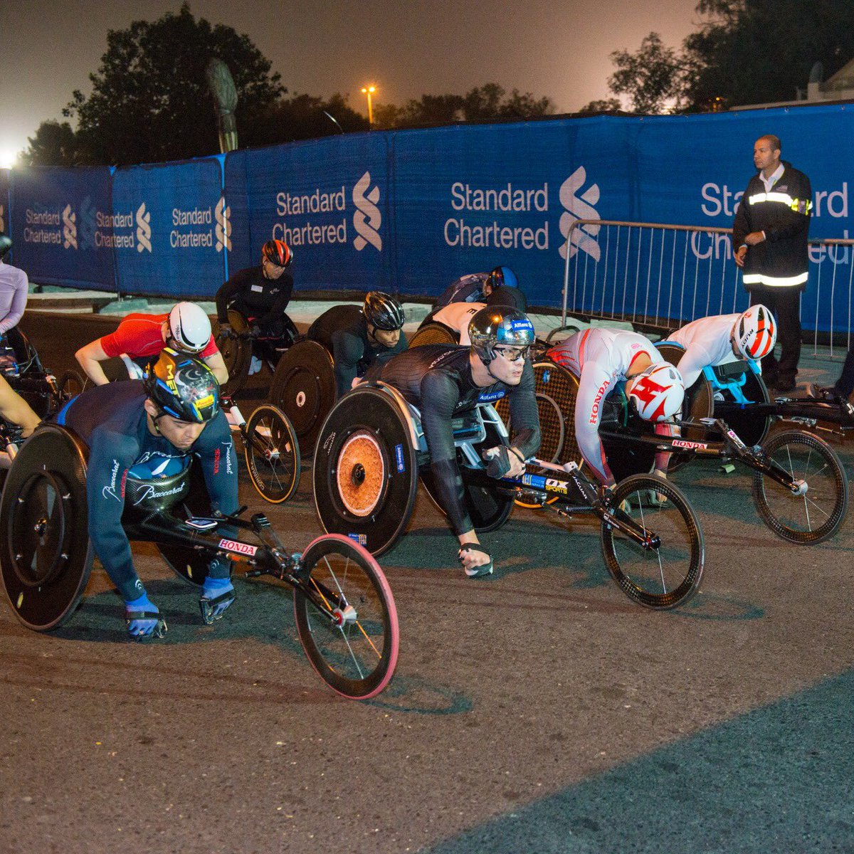 dubaiholding's tweet photo. Here it is! Our participation in Dubai Marathon 2019, 15 years for the Good of Tomorrow and we’re still running!
#DHWellness #DubaiHolding #DubaiMarathon #DHRunners #DubaiMarathon2019 #Running #Wellness #Fitness #UAEFitnessMovement #Dubai30X30 https://t.co/d93KBI6YLN