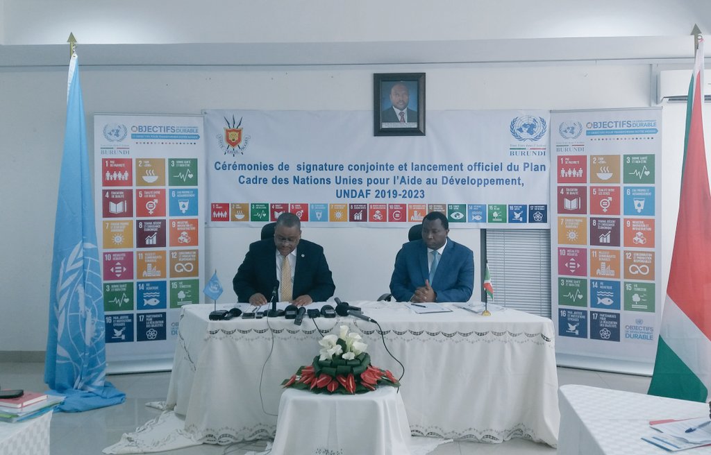 progrfidabdi's tweet photo. #undaf_bdi cérémonies de signature conjointe et lancement officiel du plan cadre des NU pour l'aide au dvlp UNDAF 2019-2023 https://t.co/8wQyEiEqXR