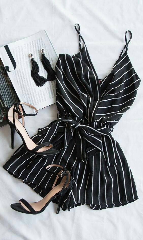 BLOGDEMODA8's tweet image. Look de verano elegante