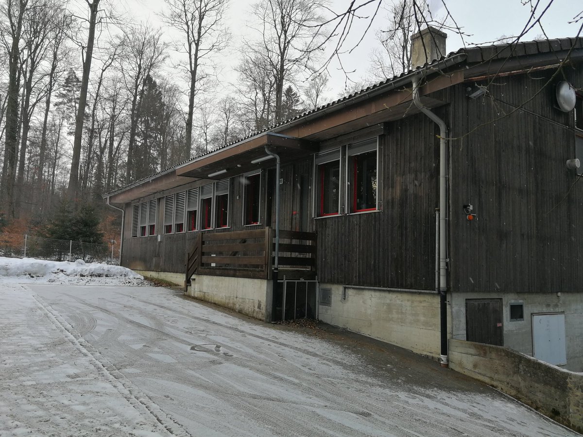 ScheidtStephan1's tweet photo. Guest stay at the #RockMagLab of the #ETH Zurich for palaeomagnetic measurements of the Swiss Deckenschotter https://t.co/Q4UbnyWkVq