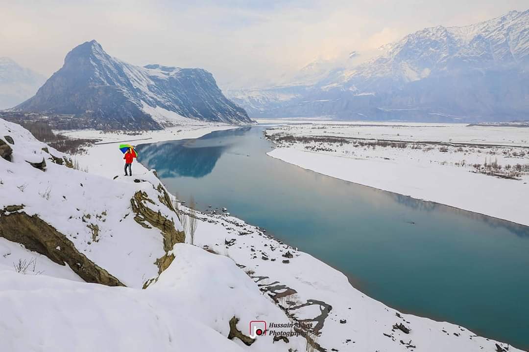 AnchanOf's tweet photo. Indus river skardu GB 
24 jan 2019#travel#tourism#mountains#tourism#Tours#seepakistantours https://t.co/XqokHv3JaB