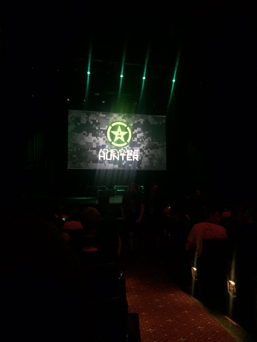Gonna see my fave <a href="/AchievementHunt/">AchievementHunter</a> bois. #RTXPresents #AchievementHunterLive <a href="/RoosterTeethANZ/">Rooster Teeth ANZ</a>