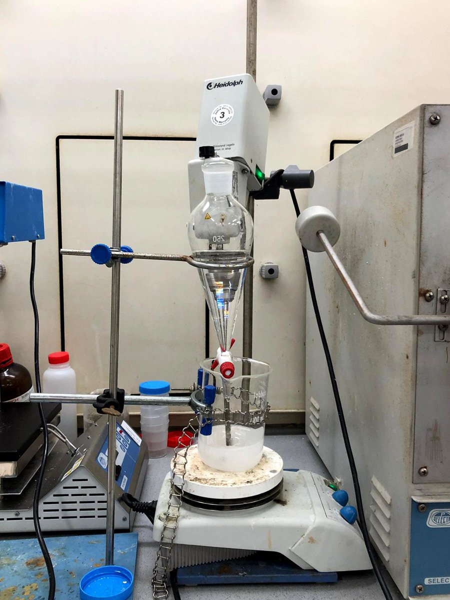 LIFE_CleanUp's tweet photo. Researchers from the REM research group of the @UCAM continue the laboratory tests to clean the water with polymers of EPI and CDs.
💦♻️#Lifeprogramme #Lifecleanup #wastewater #Polymer https://t.co/2wZLukDQn9