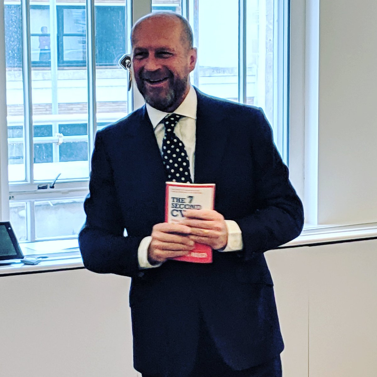 carolineonline_'s tweet photo. Brilliant launch event for @James_A_Reed and the #7secondCV. https://t.co/adirLOIhLN