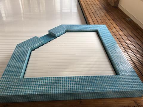 CrystalLeisure_'s tweet image. How fab does this new fitted cover look ? #swimming #swimmingpool #swimmingpoolcover #new #water crystalleisure.co.uk/services/swimm…