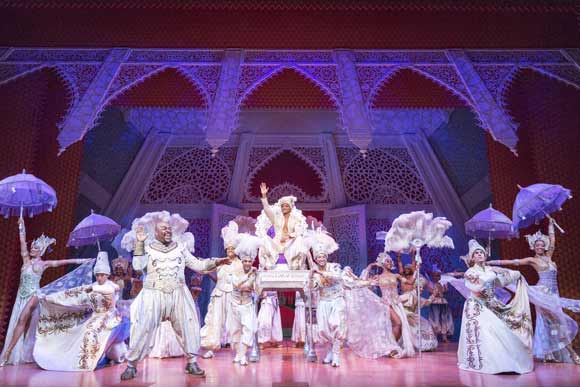 Experience a whole new world with our #ShowOfTheMonth Disney's Aladdin! Book now and save up to 23% on tickets: theatredeals.com/shows/aladdin-…