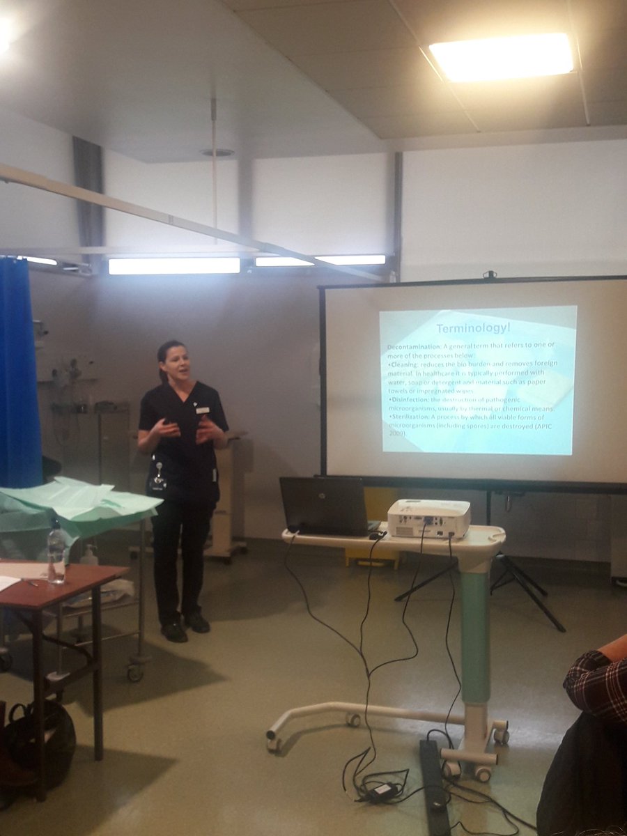 Correct hand hygiene is the single most important thing we do to prevent infection. Kay Carlos CNS    RUH. Speaking at Wound Closure &amp; Suturing Programme. @saoltagroup <a href="/CNMEMayoRos/">CNMEMayoRos</a> <a href="/CNMEGalway/">CNME Galway</a> <a href="/nmpduwest/">NMPDU West Midwest</a>