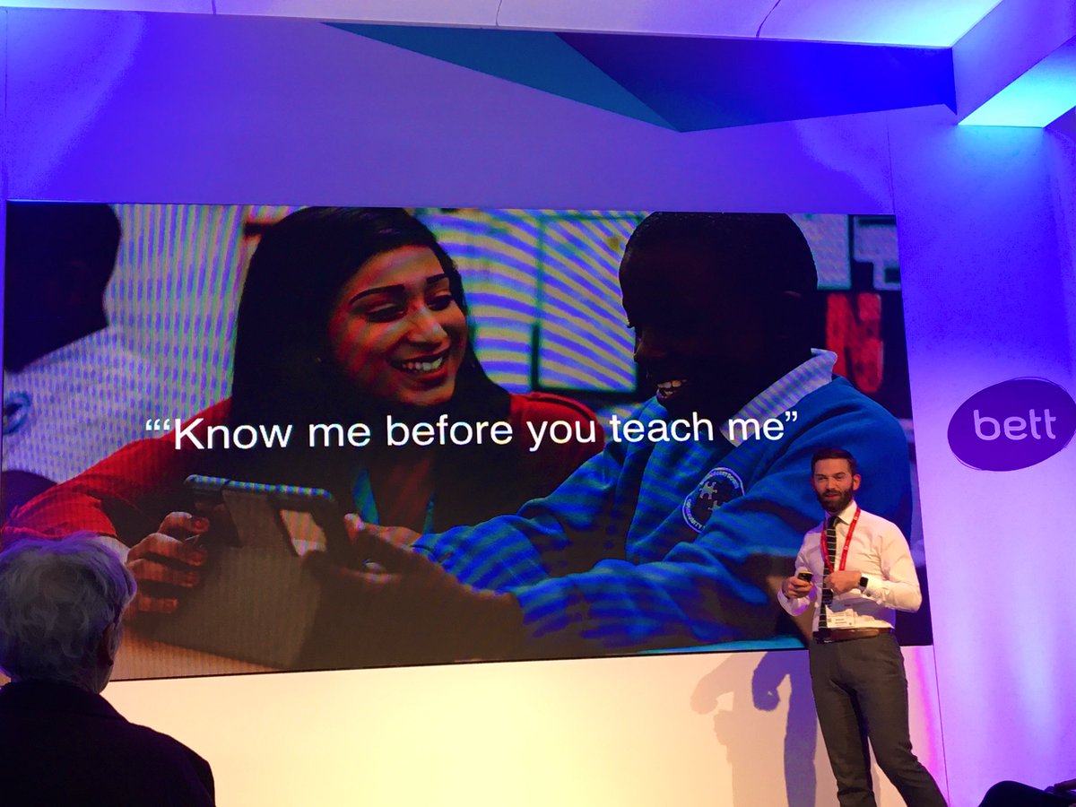 mrapasdavis's tweet photo. A good insight to #ChangeManagement = #BuildRelationships. Thanks @rjmgteach for sharing your experience #BETT2019. #GESlearns @GESTHofficial https://t.co/pxbiMRoPV4