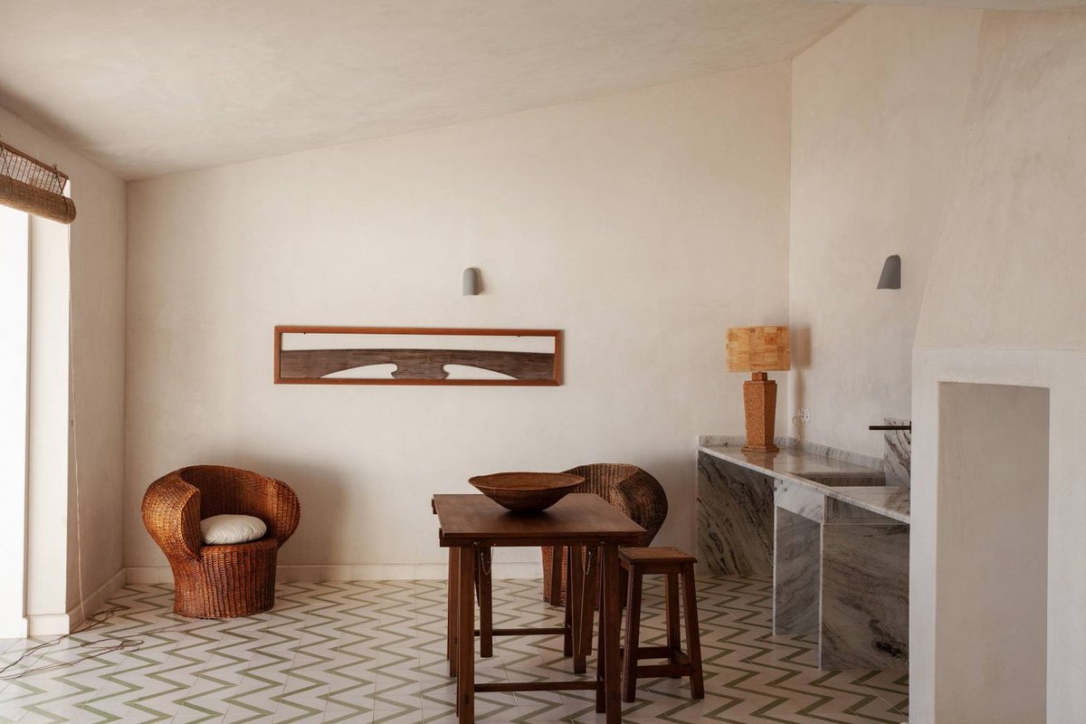 Dá Licença - Rural Refinement 

Read more at: readcereal.com/da-licenca