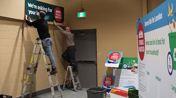 CityofLdnOnt's tweet image. Setting up this morning @londonhomeshow. Our CityGreen team will be at the @WesternFair District Agriplex all weekend, showcasing our environmental initiatives and asking for your feedback. Doors open today at noon. #ldnont #LSHS19