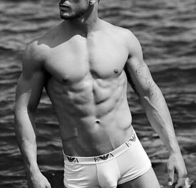 SingularTaste's tweet image. On vacation.