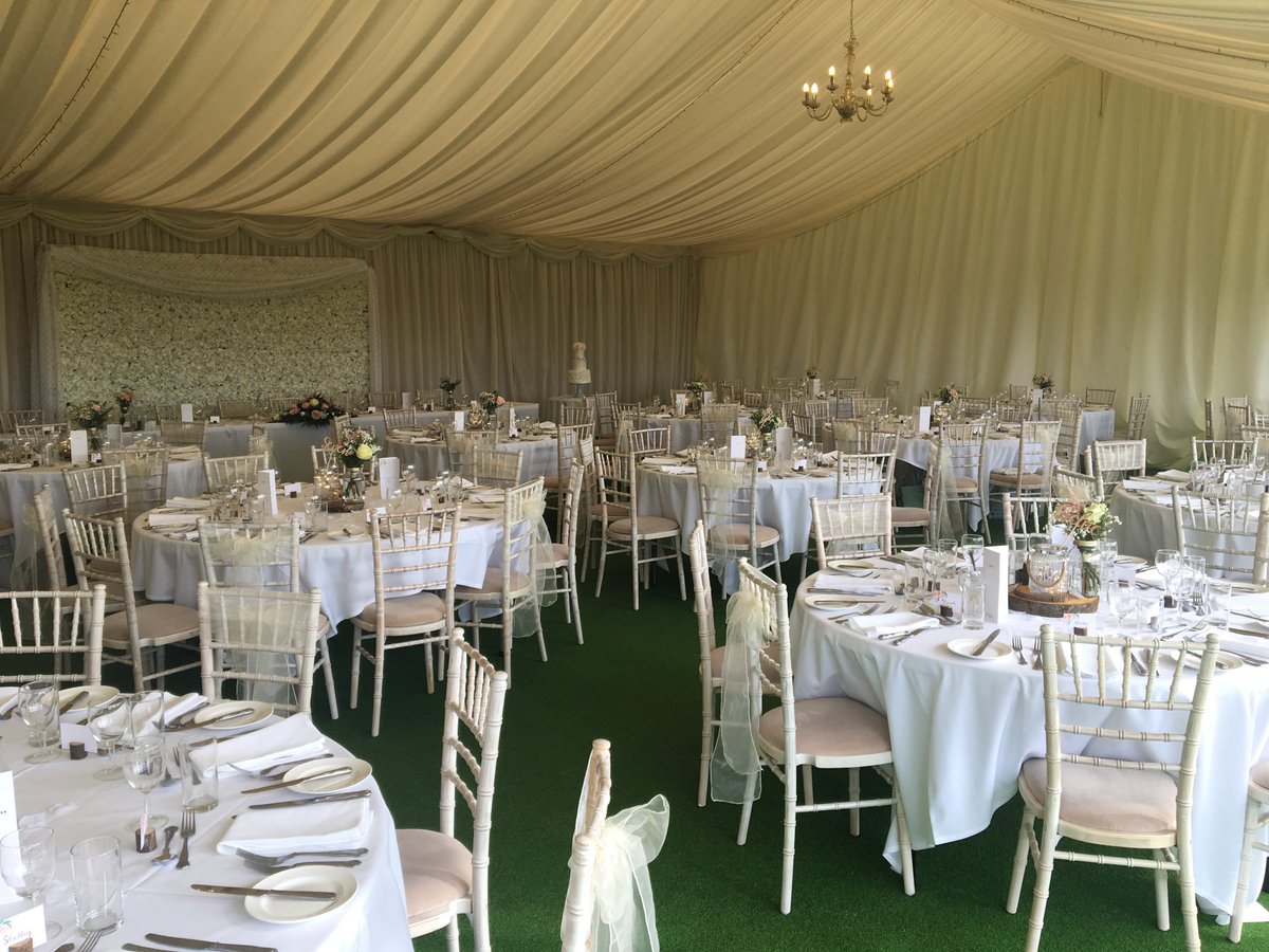 CottrellResort's tweet photo. Tomorrow is the BIG DAY! ✨

Our Wedding Showcase will be taking place between 11am and 4pm, make sure to join us!
.
.
#weddingshowcase #weddinginspo #southwalesvenues #welshweddingvenue #weddingsuppliers #weddingsetupideas #marqueewedding https://t.co/X2iLOg1bSk