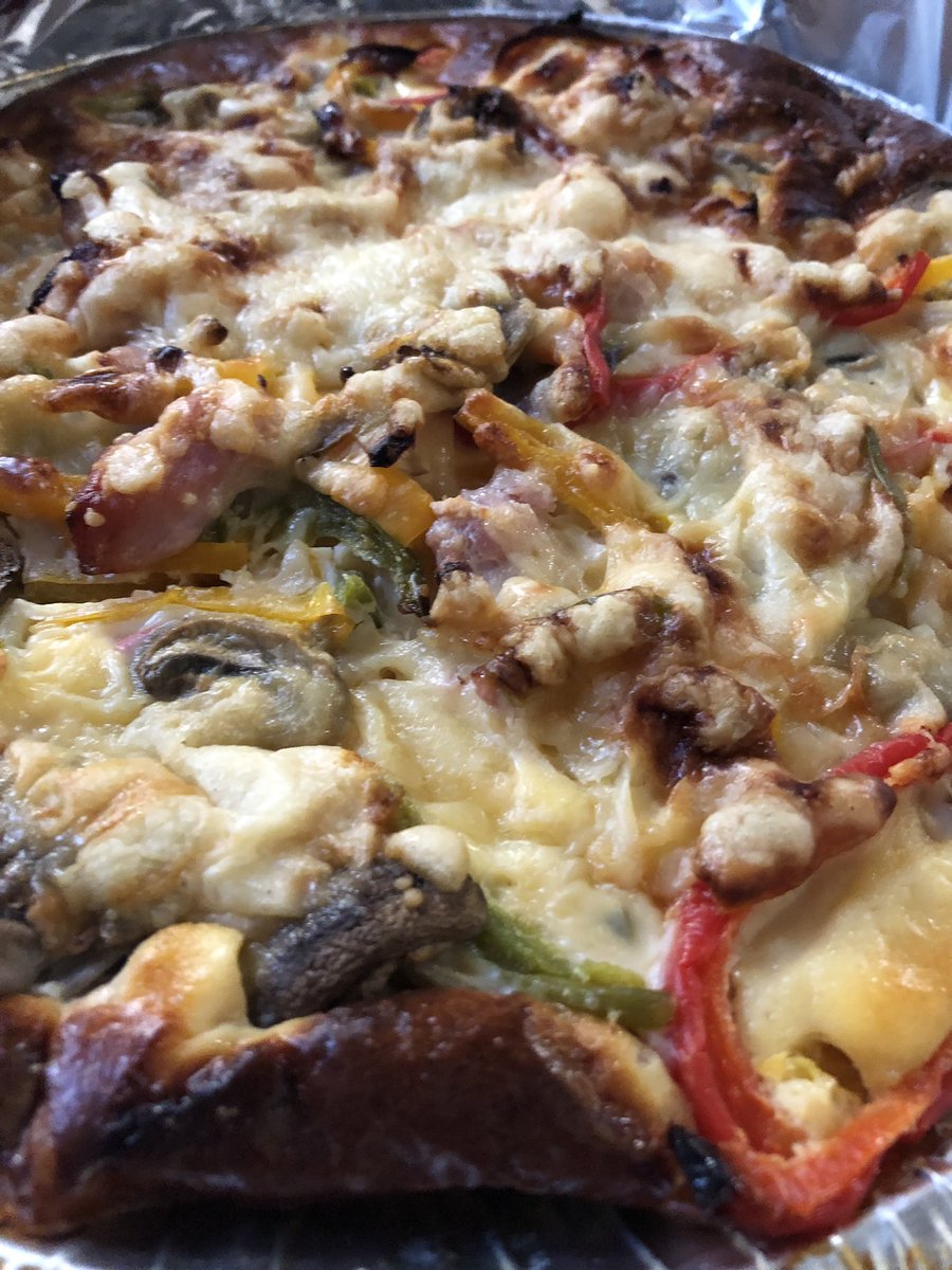 veg_box's tweet photo. Beautiful #Healthy Quiches have just arrived @veg_box  from the lovely Karen who bakes for us each week #Kbakes .They smell amazing 😉 @DevonFoodHour @FoodandDrinkSW @DevonFoodNet https://t.co/Jh0NxxCGGS