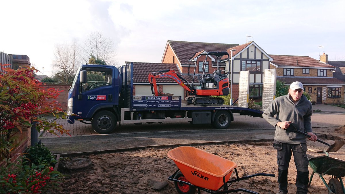 GandJLandscapes's tweet photo. Massive thank you to all of our suppliers this week @FrankKeyltd @ColsonLtd #frankkeyhire #johnastephens #bradstone Quality service everyday this week 👏 👏 #Nottingham #Landscaping #gardendesign #Creatingyourperfectspace https://t.co/ACv8ewCRCD https://t.co/6p0tuwsmo1 https://t.co/4u3IhFRa2d