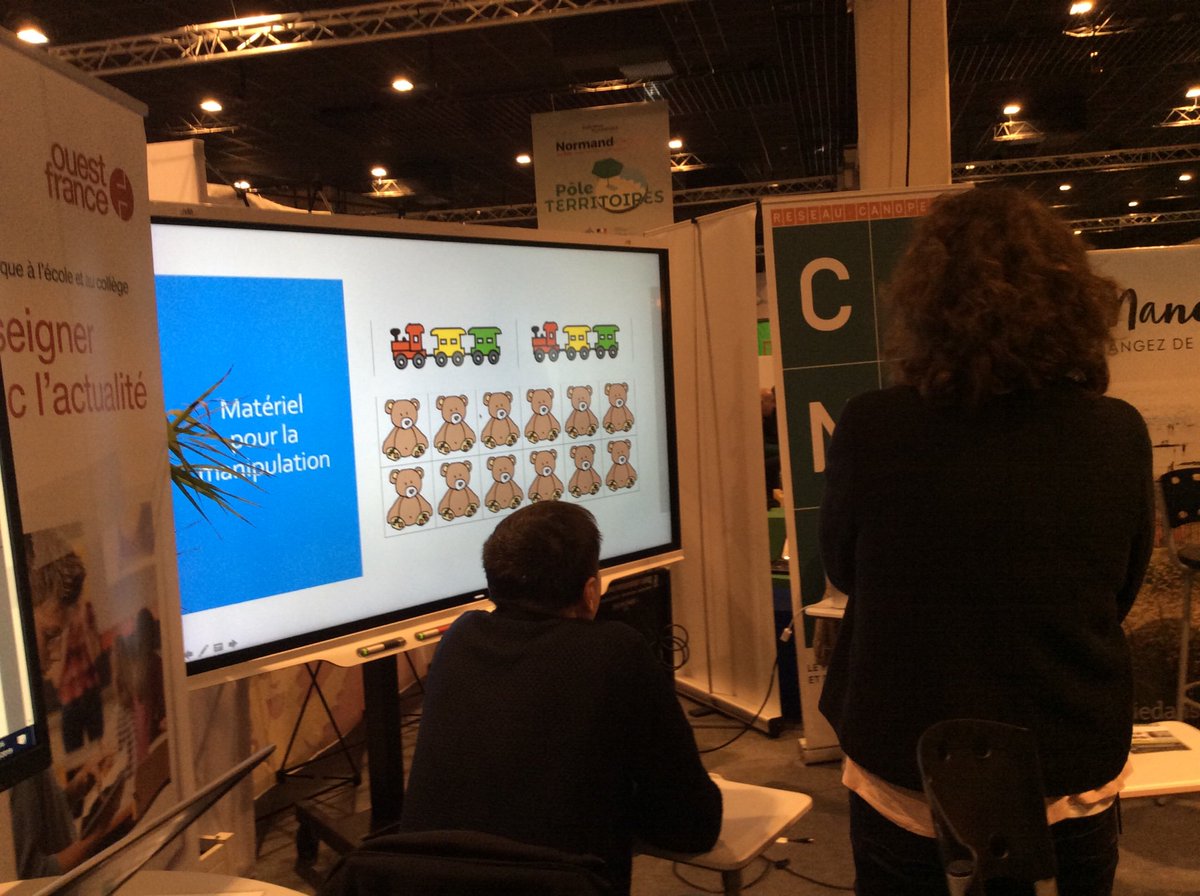 Canope_50's tweet photo. Presentation de la ressource #maths50 sur le stand #manche: pour que les maths soient un #jeu d’enfants 👍
Avec @Canope_50 aux #NEDManche #normandeday2019 🍎🍏 https://t.co/sM96IqhYg7