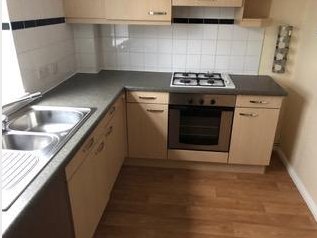 WarrenandCoLets's tweet photo. TO #LET 2 BEDROOM APT #RUBERY £625 pcm (fees apply)
For further details ☎️ 01564823917 💻 https://t.co/Hx6OII8f9w https://t.co/PmCR8nwWXX