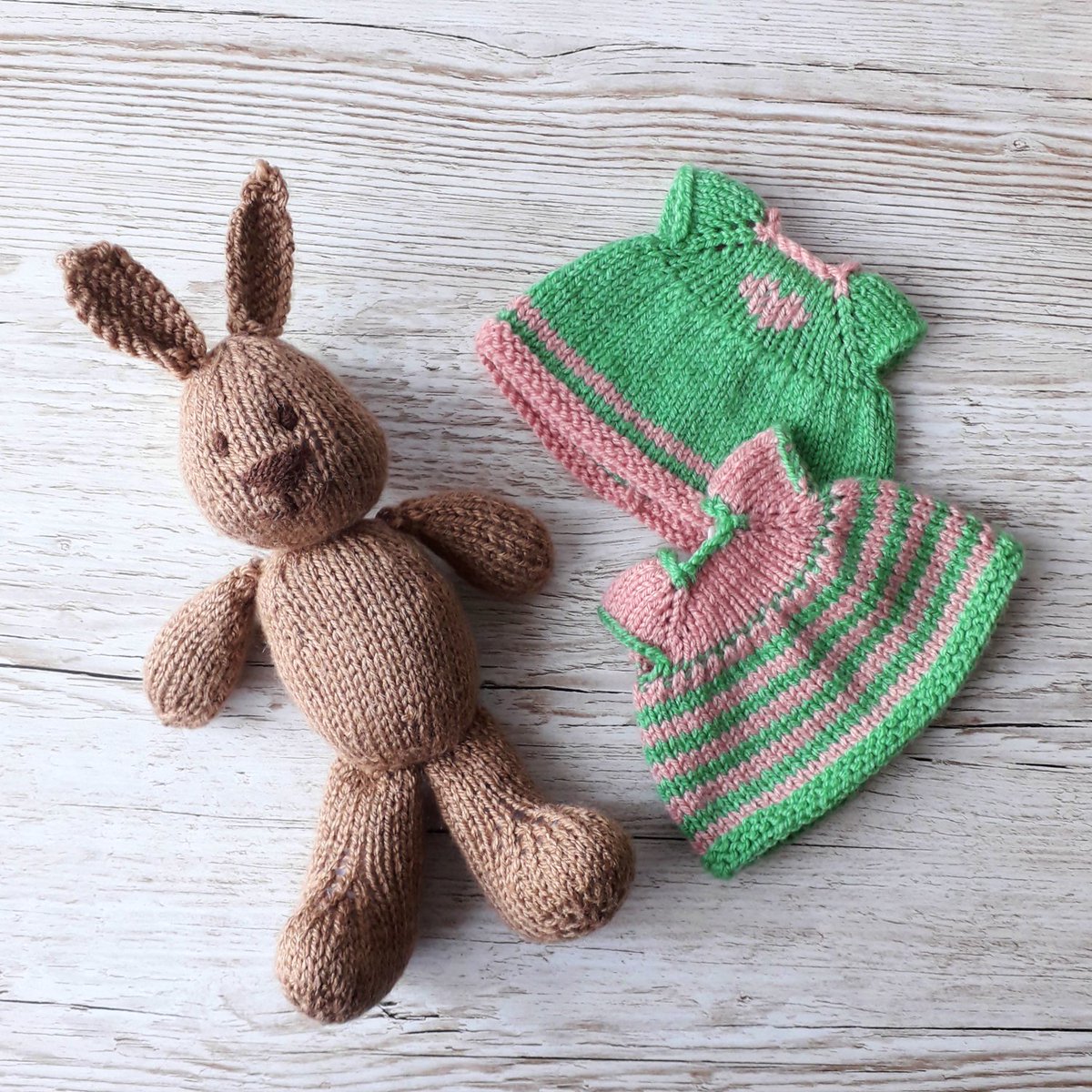 ClaireFairall's tweet photo. Bitsy bunny has two dresses- a stripy one for playtime (so it won't show the dirt) and one for best - with an embroidered heart ππ° https://t.co/DwK2QW0yCi #knittedbunny #knitdoll #knittedtoy #Easterbunny #springtimeknits #pinkandgreen #Paintboxyarns #loveknitting.com https://t.co/Yfd9eQKku3