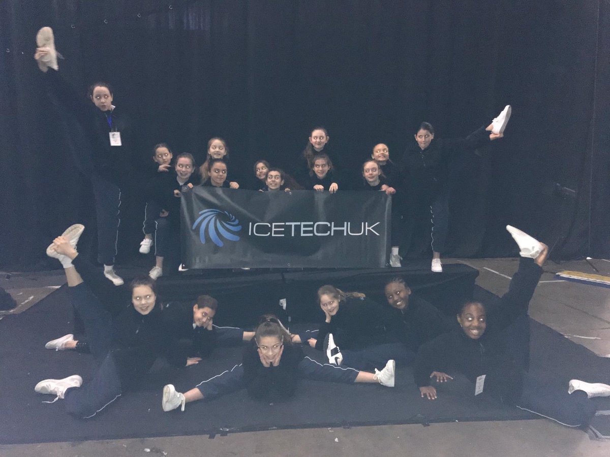 LVL_ISC's tweet photo. Still feel on cloud nine after the weekend 🤩💐🏆. Here’s some great #FridayMotivation from our team #Stardust. Wearing fleeces from our sponsor #IceTechUK. 🖖🖖🖖 m #BBCiplayer #bbcsport #BeInspired #ThisGirlCAN #CleanSport #dancingonice #DareToDream https://t.co/ncgLqVkoCa