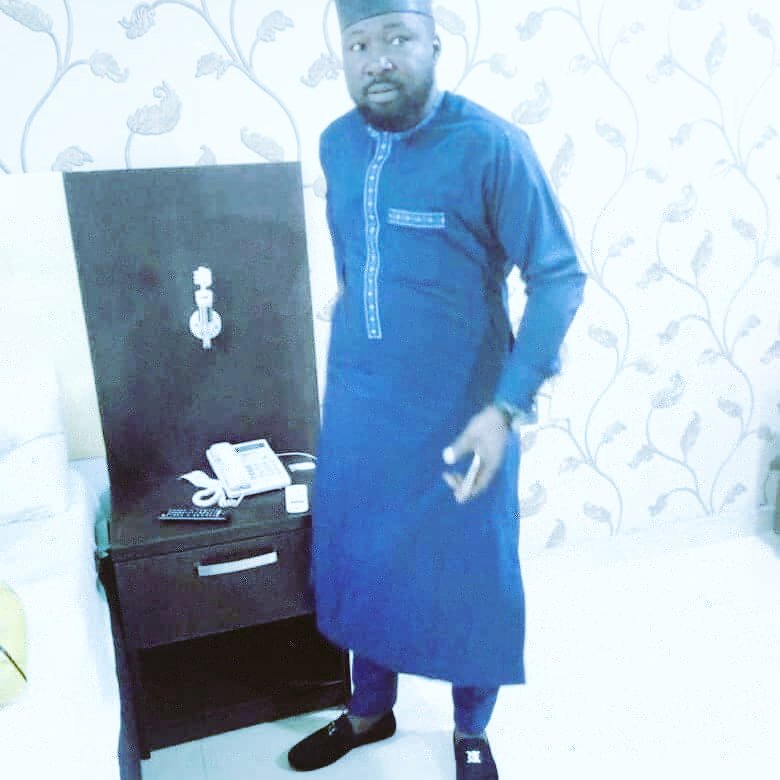 almaleek50's tweet photo. May Allah shower His countless blessings on as we mark yet another Juma'at

#FridayOuting https://t.co/V0XqxFyA4C