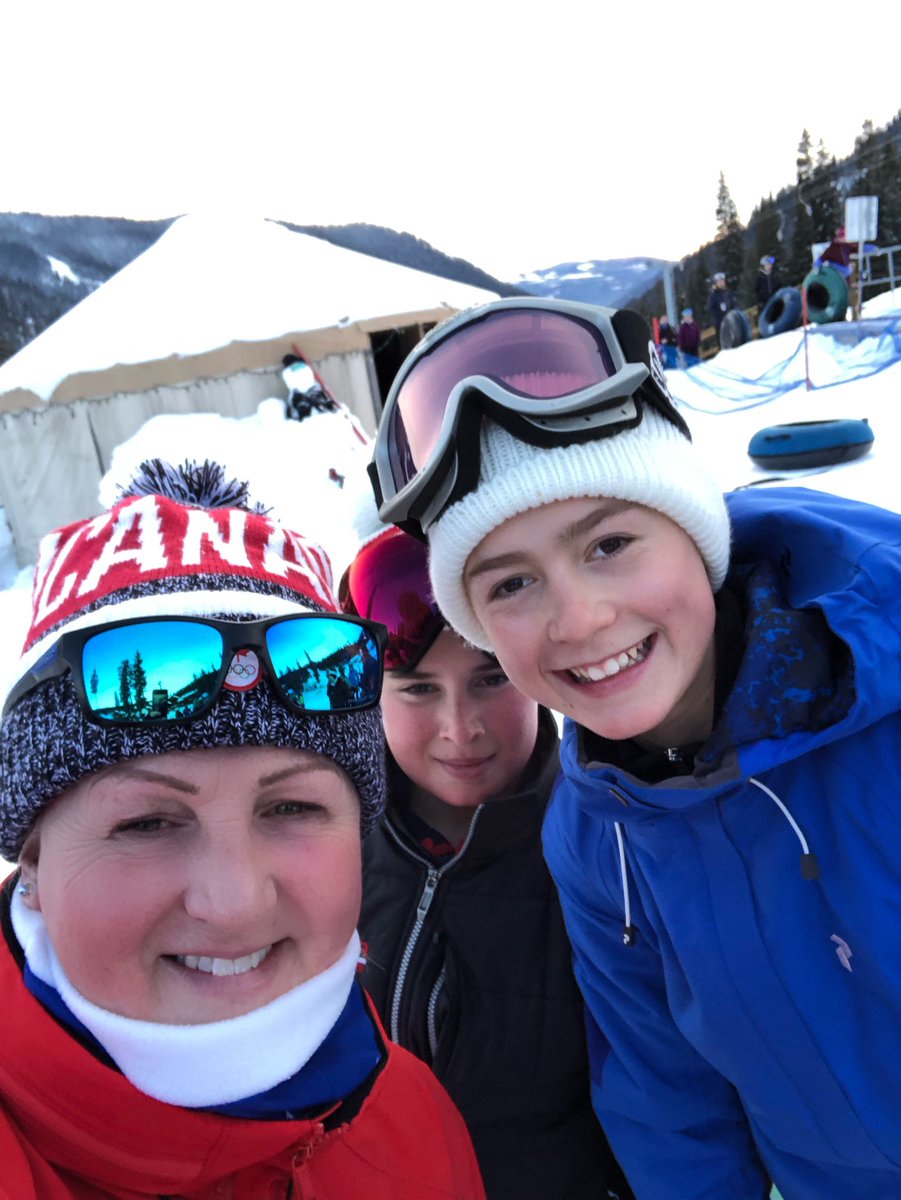 Terrific fun at yesterday’s #SnowTubing event sponsored by #Crewsware. No skills required whatsoever.