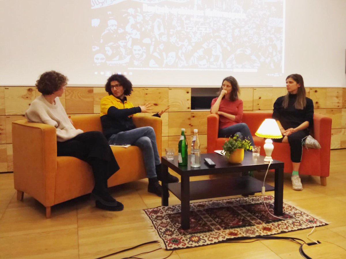 Gestern hatten wir in unserem Kulturjournalistischen Salon @ <a href="/KJ_UdK/">Kulturjournalismus</a> einen sehr interessanten Gespräch mit Ramy Al-Ashek und Lilian Pithan vom <a href="/FannMagazin/">Fann Magazin</a>—eine Deutsch-arabische Plattform für Kunst, Literatur, Film und Politik. Lesen Sie ihre Texte auf fann-mag.com