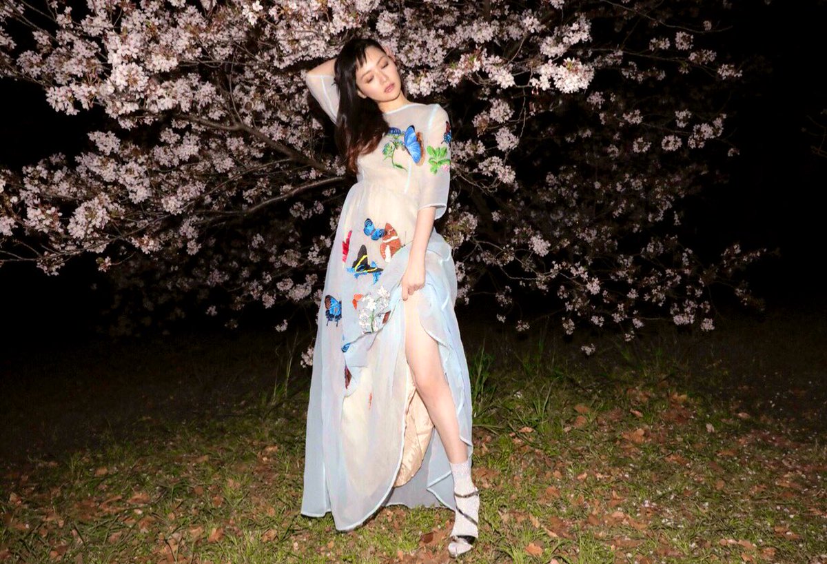 お仕事のご依頼はTwitter、InstagramのDMにてお待ちしております