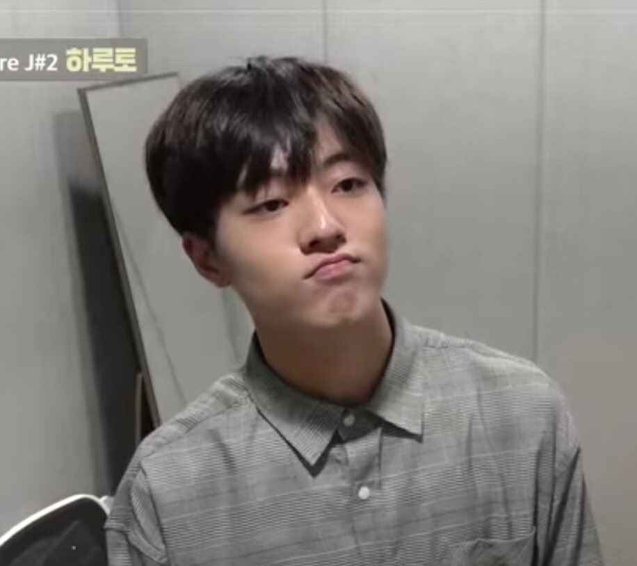 cosmicxians's tweet photo. YG YOU DON’T UNDERSTAND. I STILL NEED A TWIST YO
#YG_TREASURE_BOX #DEBUT9MEMBERS #DEBUT13MEMBERS #DEBUTMASHIHO https://t.co/02LdJ8sSqY
