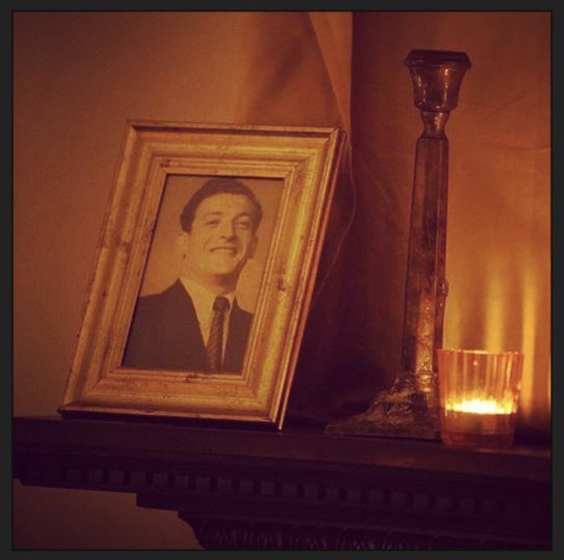 mr_gotgotneed's tweet image. It's #HolocaustMemorialDay on Sunday. If you can find 21 minutes of your day to watch my short film, "Shemira" shemirafilm.com - inspired by real life events and personal testimonies of #Holocaust survivors - I'd be very grateful.
#WeRemember
@ShemiraFilm @HolocaustUK